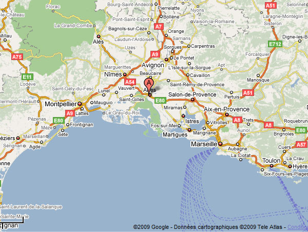 Arles map and surroundings